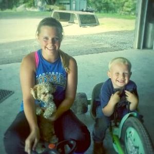 Meet your Posher, Candice